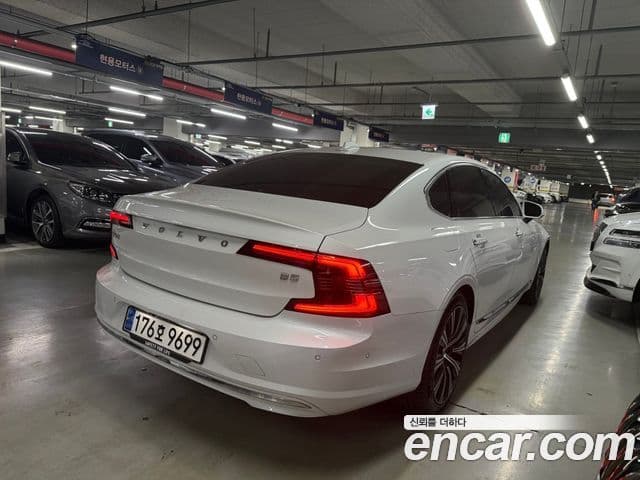 Volvo S90 B5 Ultimate Bright, 2023 все фото