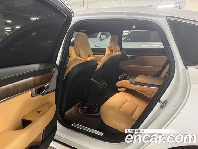 Volvo S90 B5 Ultimate Bright, 2023 10