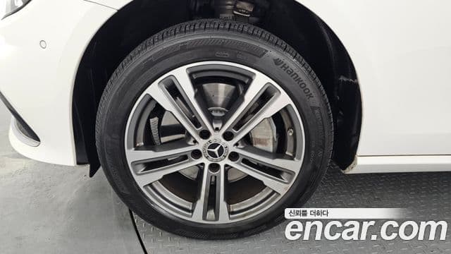 Mercedes-Benz E-класс W213 Avantgarde, 2022 все фото