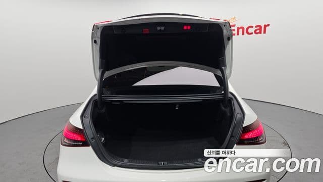 Mercedes-Benz E-класс W213 Avantgarde, 2022 20