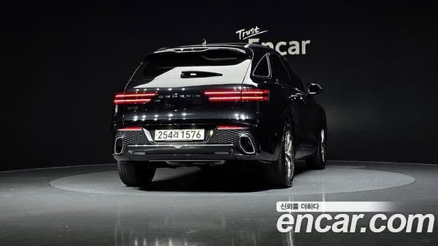 Genesis GV70, 2021 4