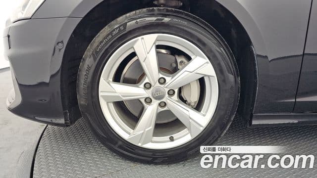 Audi A6 (C8), 2020 все фото