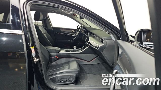 Audi A6 (C8), 2020 11