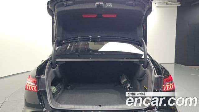 Audi A6 (C8), 2020 20