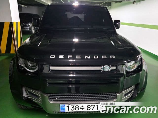 Land Rover Defender (L663) 110 P300 X-Dynamic SE, 2025 1