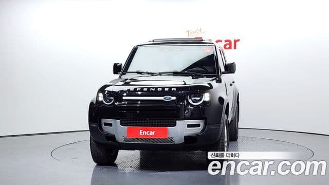 Land Rover Defender (L663) 110 D240 Launch Edition, 2020 3