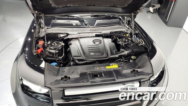 Land Rover Defender (L663) 110 D240 Launch Edition, 2020 6