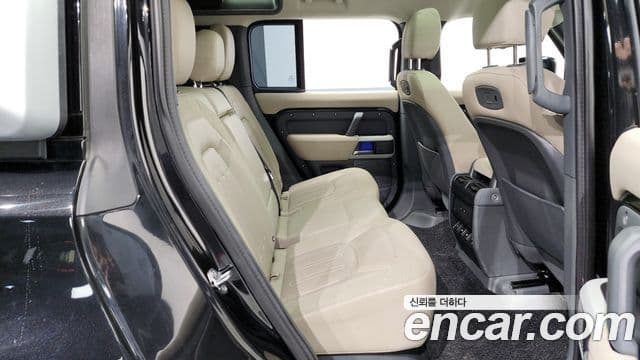 Land Rover Defender (L663) 110 D240 Launch Edition, 2020 12