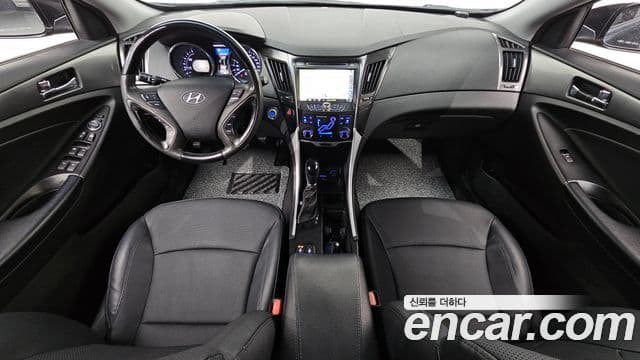 Hyundai Sonata гибрид Premier, 2013 7