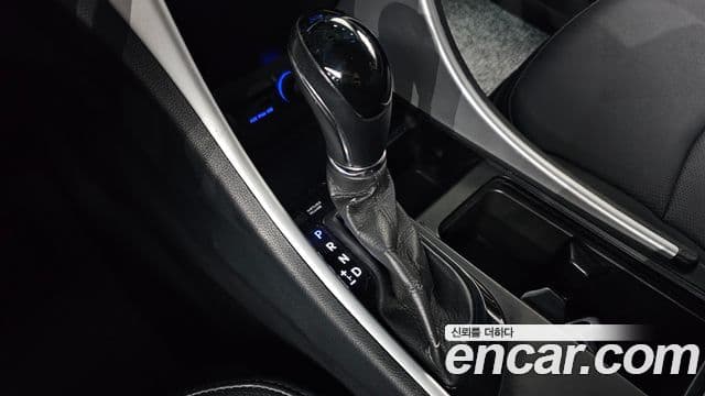 Hyundai Sonata гибрид Premier, 2013 9