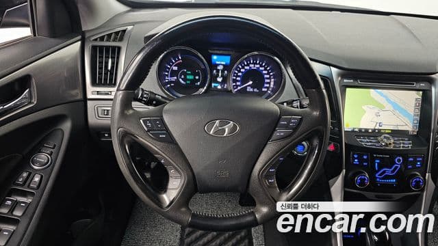 Hyundai Sonata гибрид Premier, 2013 15