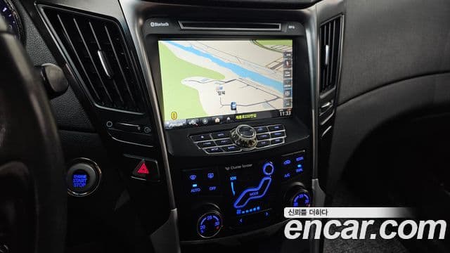 Hyundai Sonata гибрид Premier, 2013 17