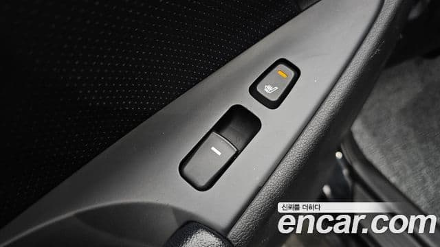 Hyundai Sonata гибрид Premier, 2013 20