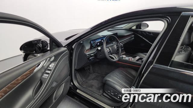 Genesis G80 (RG3) бензин 2.5 турбо AWD, 2026 11