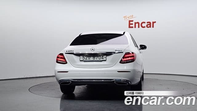 Mercedes-Benz E-класс W213 Avantgarde, 2018 4