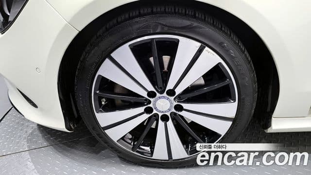 Mercedes-Benz CLA-класс C117 CLA250 4MATIC, 2017 все фото