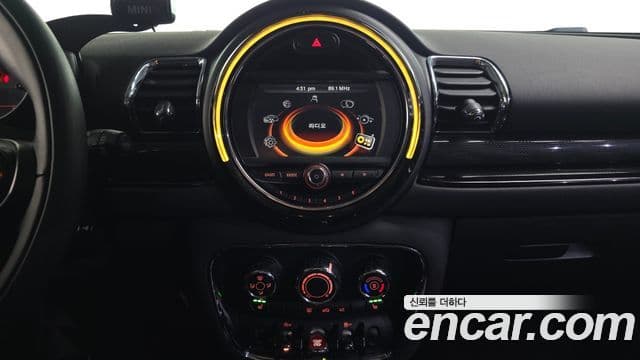 Mini Cooper D 클럽맨 2세대, 2016 14