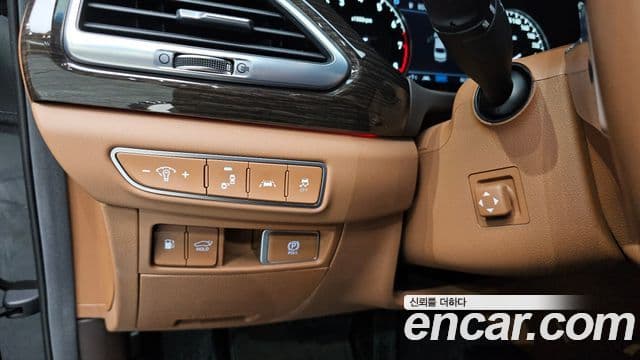 Genesis G90 Premium Luxury, 2019 15