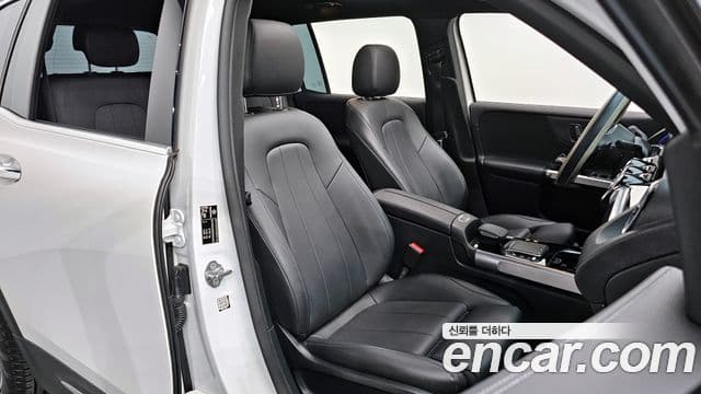 Mercedes-Benz GLB-класс X247 GLB200 d, 2023 10