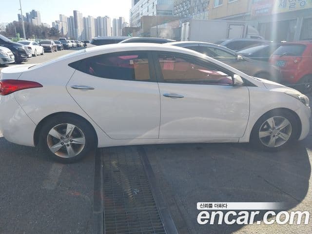 Hyundai Avante MD Luxury, 2013 3