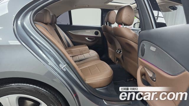 Mercedes-Benz E-класс W213 Avantgarde, 2018 12