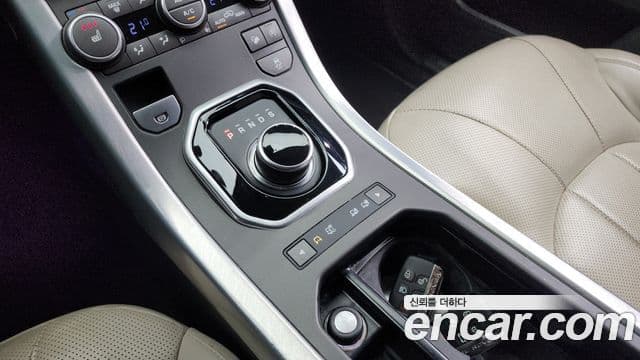 Land Rover Range Rover Evoque 2.0 TD4 HSE, 2017 9