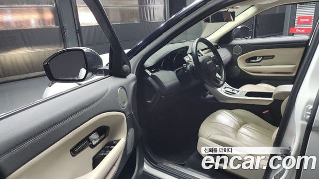 Land Rover Range Rover Evoque 2.0 TD4 HSE, 2017 10