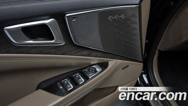 Kia K8 гибрид Noblesse, 2022 17