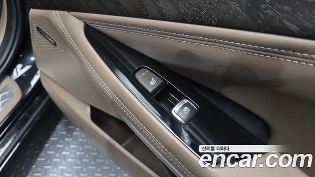 Kia K8 гибрид Noblesse, 2022 18