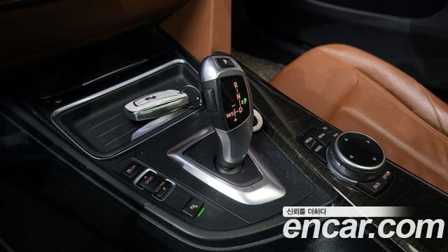 BMW 4시리즈 (F32) 420d Luxury Gran Coupe, 2015 9