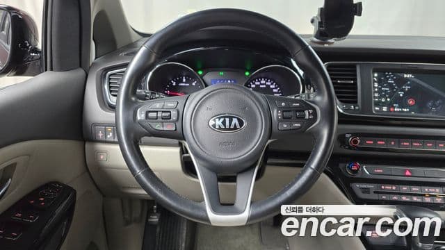 Kia All New Carnival Prestige, 2018 13