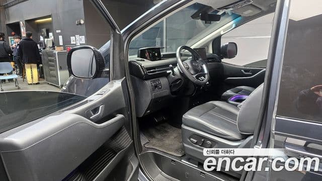 Hyundai Staria Prestige, 2023 10