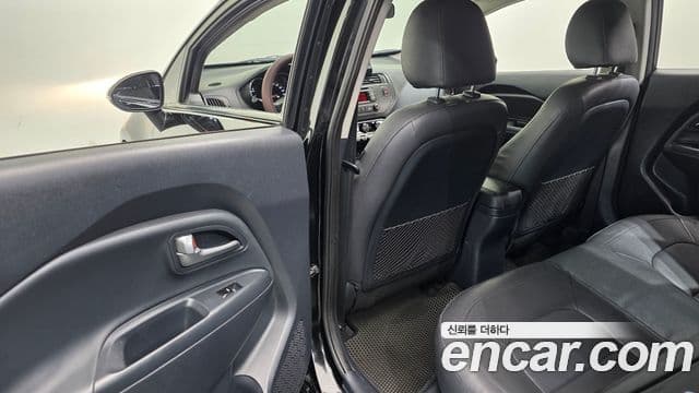 Kia All New Pride Deluxe, 2014 19