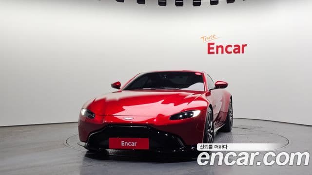 Aston Martin 밴티지 2세대 4.0 V8 купе, 2019 3