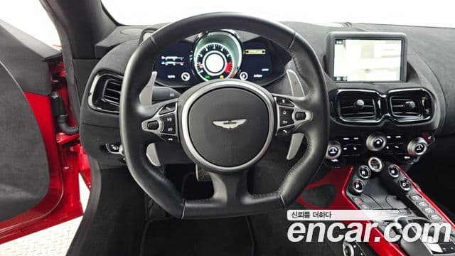 Aston Martin 밴티지 2세대 4.0 V8 купе, 2019 13