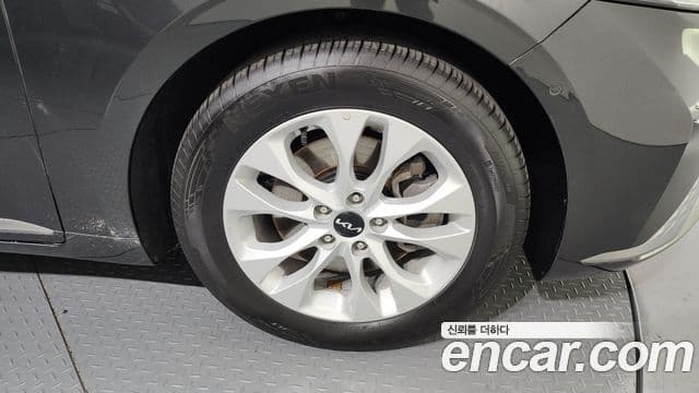 Kia K8 Noblesse, 2022 все фото