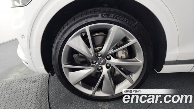 Genesis GV70, 2023 все фото