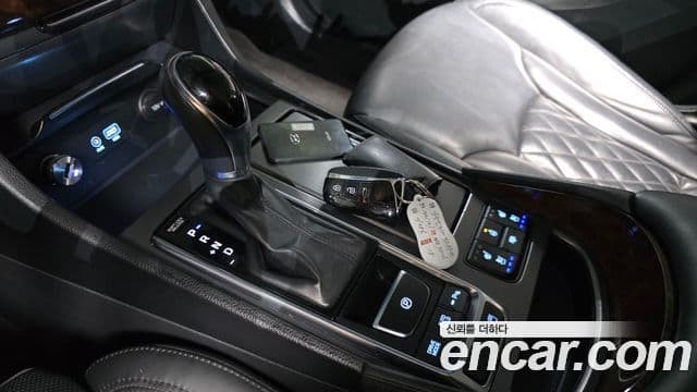 Hyundai Aslan Exclusive, 2016 9