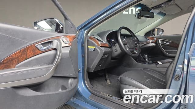 Hyundai Aslan Exclusive, 2016 12