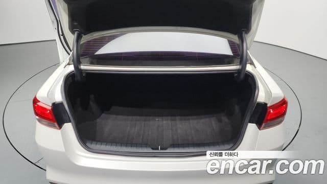 Kia K5 2세대 Deluxe, 2016 20