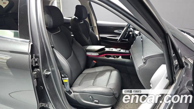 Genesis GV70, 2023 11