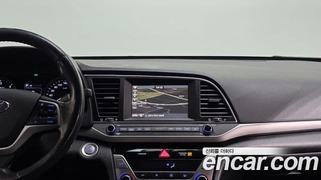 Hyundai Avante AD Special, 2016 16