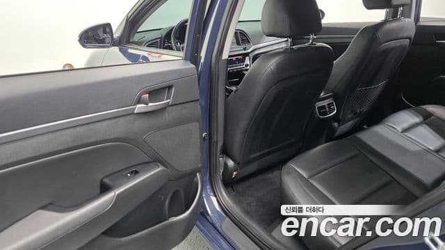 Hyundai Avante AD Special, 2016 19