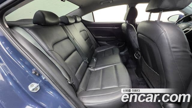 Hyundai Avante AD Special, 2016 20