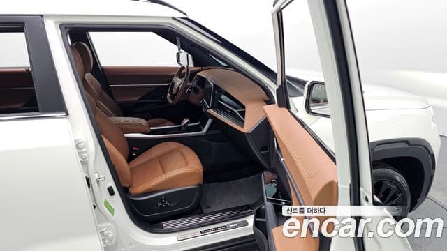 KG모빌리티(SsangYong) Torres Black Edition, 2024 11