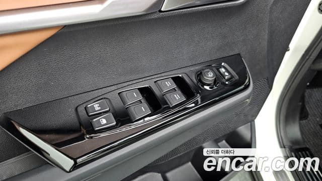 KG모빌리티(SsangYong) Torres Black Edition, 2024 17