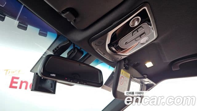 KG모빌리티(SsangYong) Torres Black Edition, 2024 19