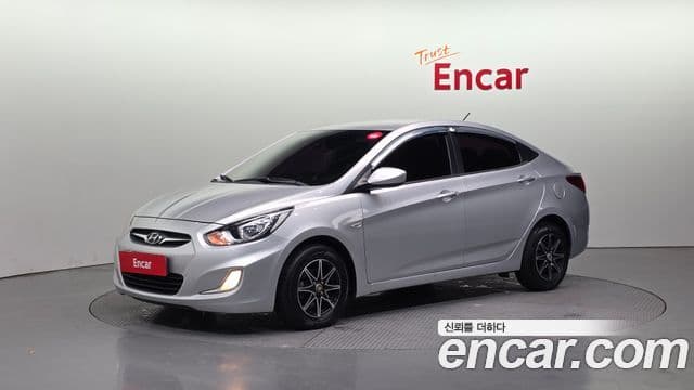 Hyundai Accent(новый кузов / новое поколение) Luxury, 2012 1