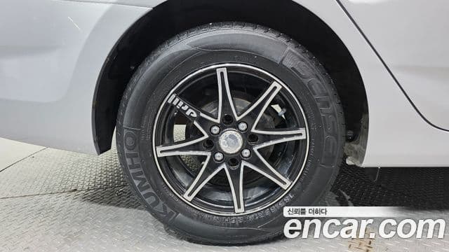 Hyundai Accent(новый кузов / новое поколение) Luxury, 2012 все фото