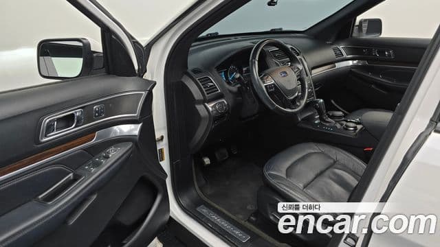 Ford Explorer 5세대, 2018 11